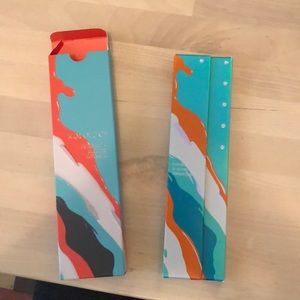 Kaleidos Futurism V: Electro-Turquoise palette.